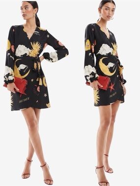Never Fully Dressed Women’s Vienna Celestial Sun Moon Print Wrap Mini Dress NEW